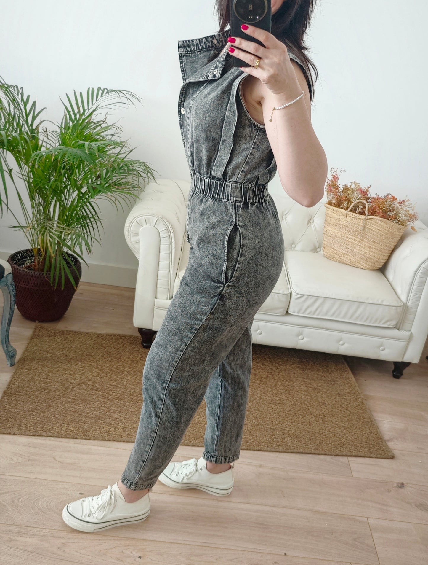 Mono Tina gris deslavado