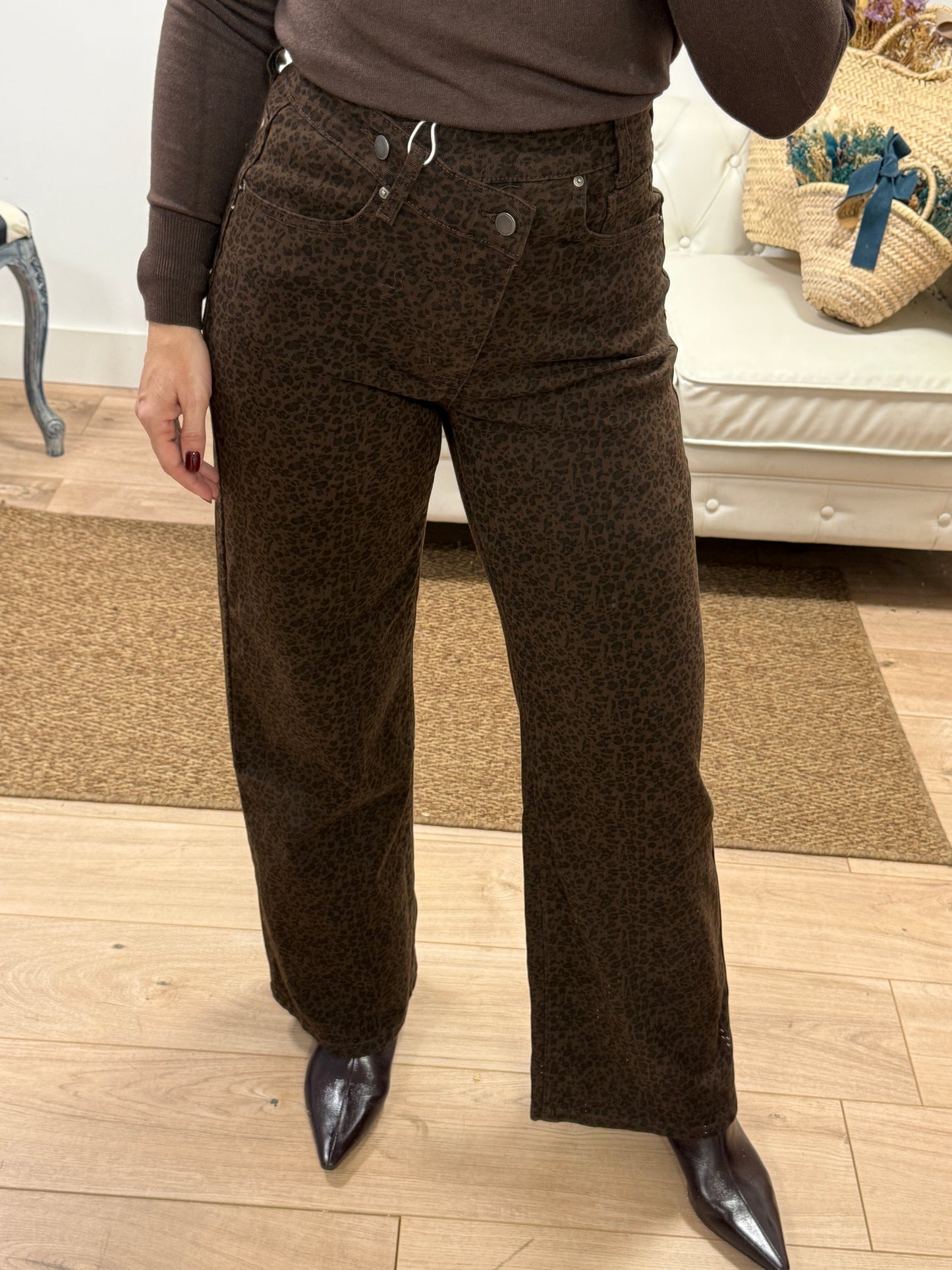 Pantalón Wild asimétrico