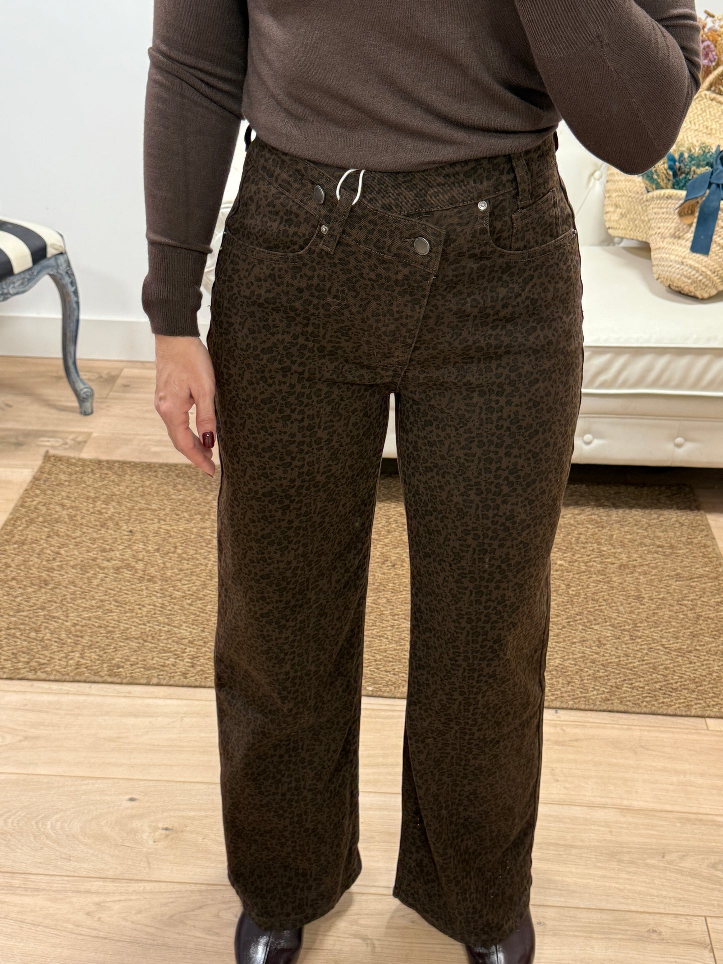 Pantalón Wild asimétrico