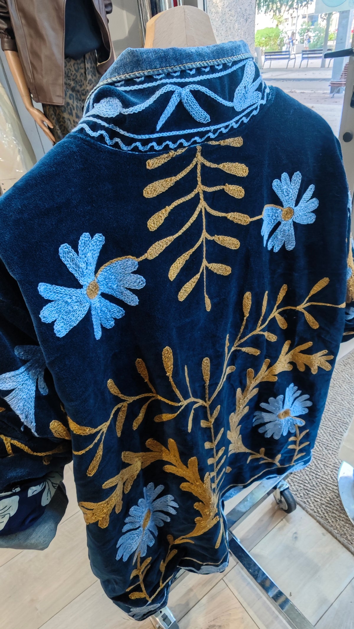 Suzani Azul