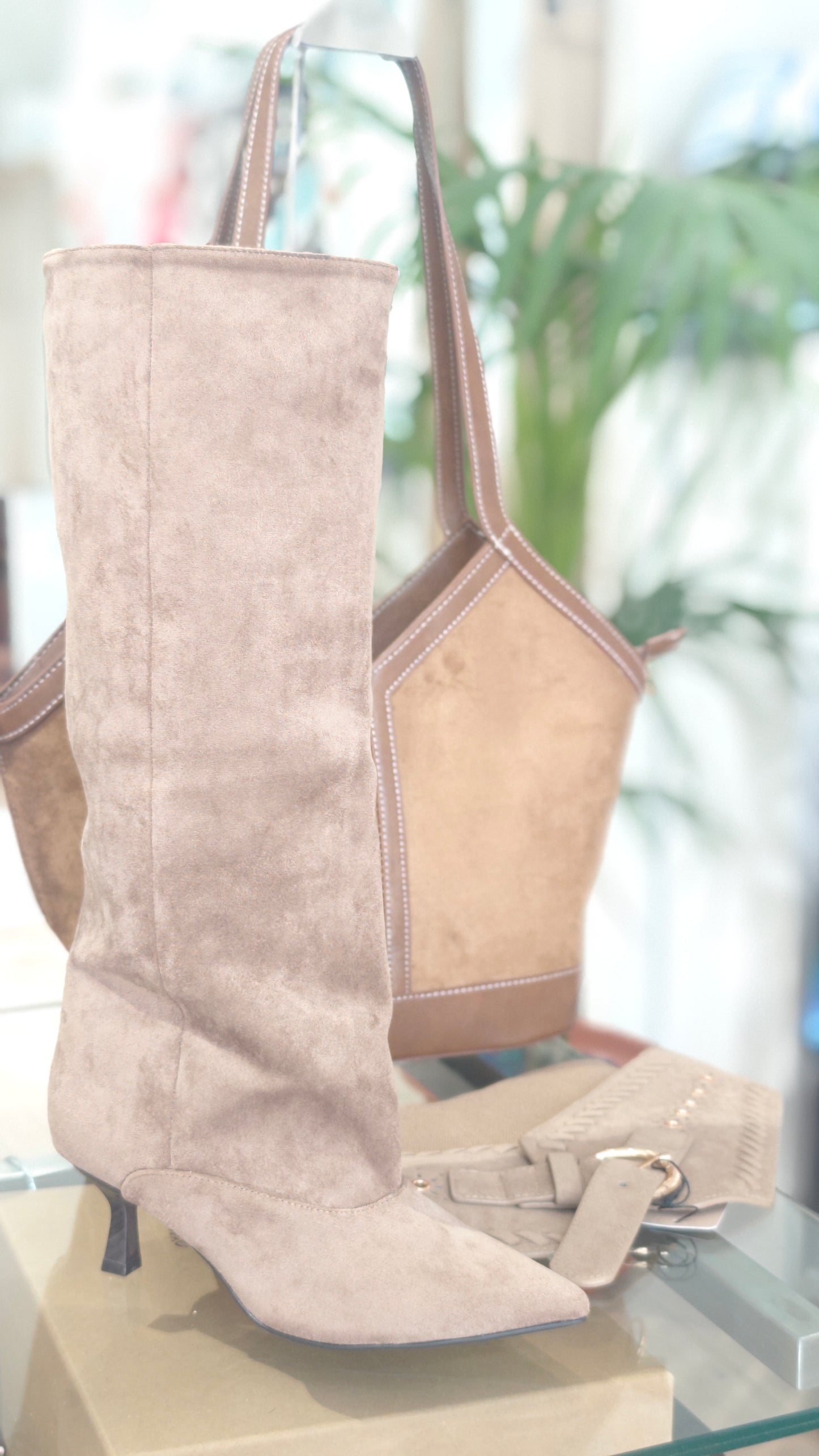 Bota Annais taupe